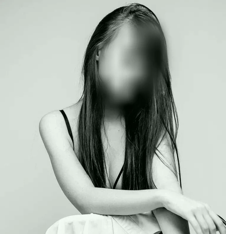 Ainhoa, 19 años