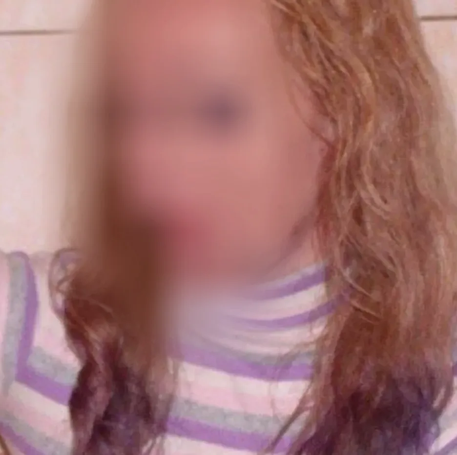 Ane, 24 años